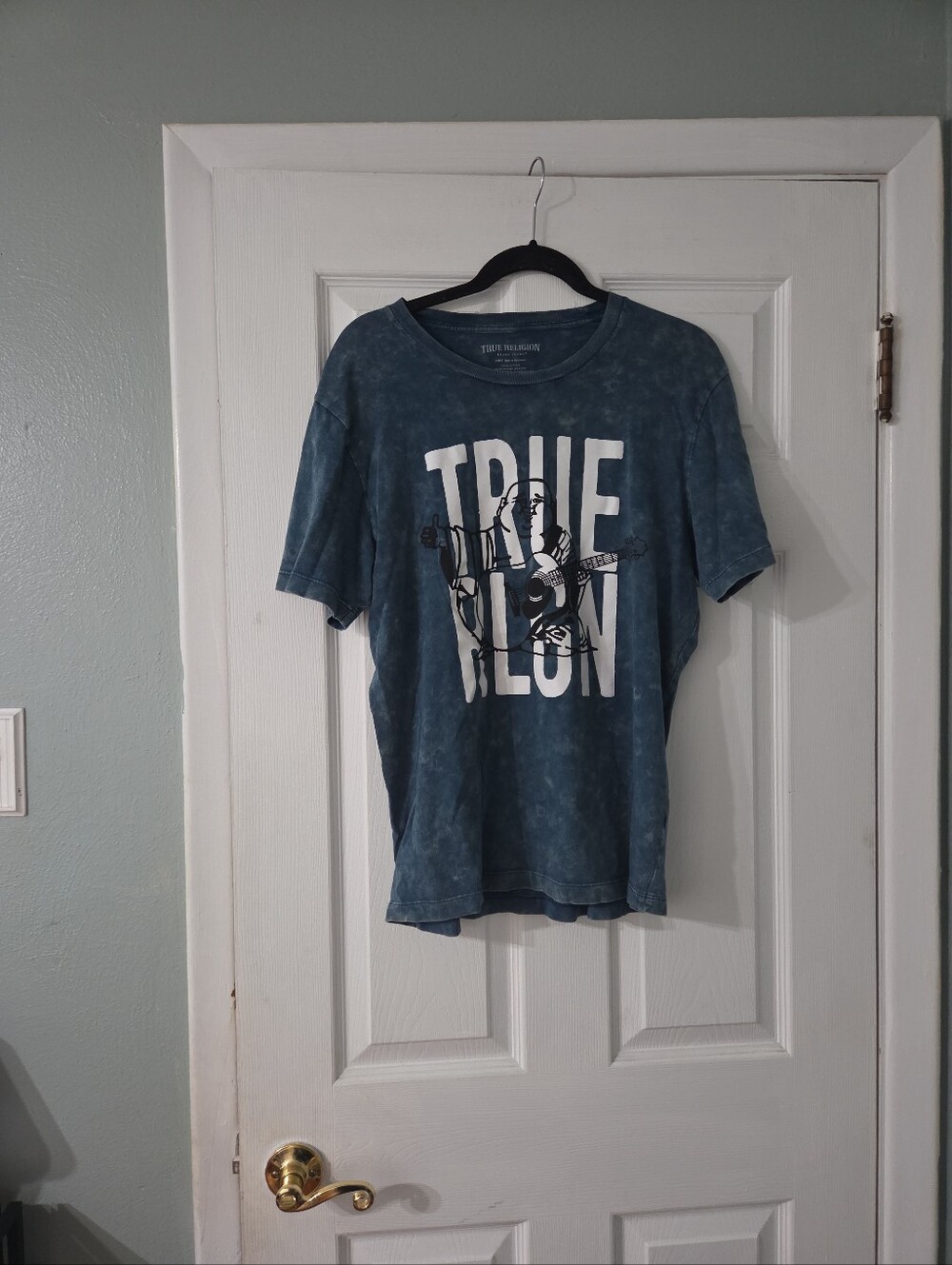 True Religion MEN'S Buddha Guitar Graphic Short-Sleeve Tee Blue Mineral Wash. L
